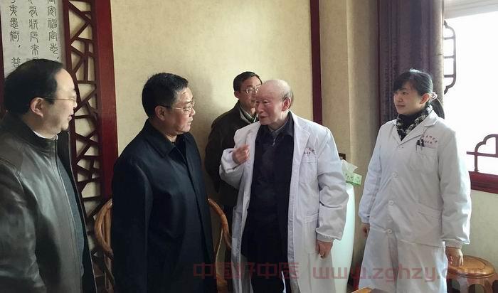 国家中医药管理局副局长马建中调研湖南省中医药研究院并亲切看望国医大师刘祖贻