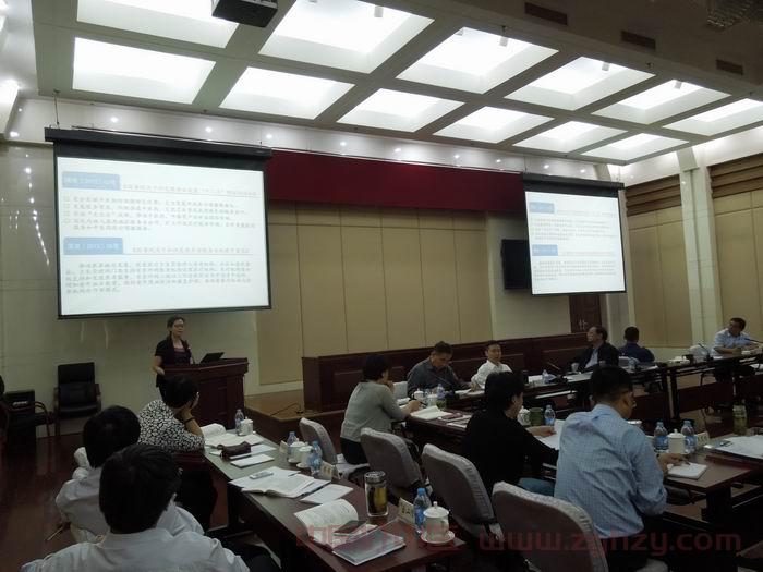 国家中医药管理局党组学习中心组（扩大）举行2015年第二次集体学习