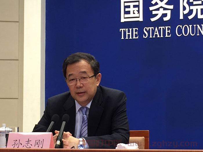 闫树江副局长出席国务院新闻办例行吹风会解读中医药健康服务发展规划（2015-2020年）
