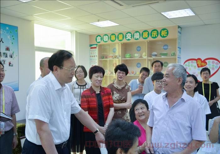 王国强赴厦门出席第七届海峡论坛大会并调研医药卫生工作