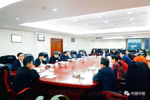王国强在会见江西省长刘奇时提出，打造中医药振兴发展“江西样板”