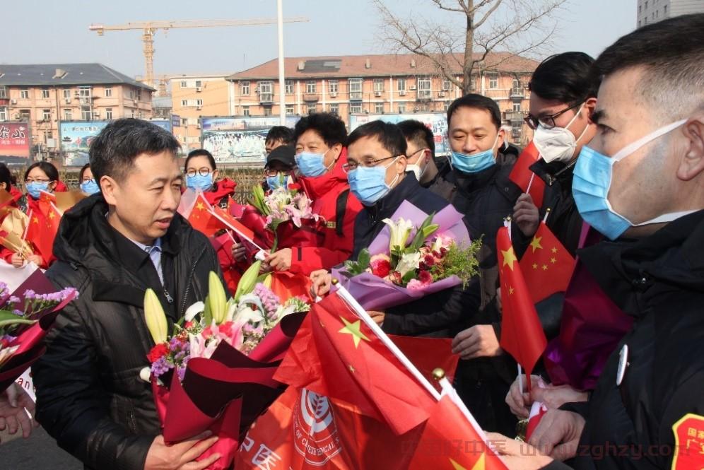 中医药国家队“逆行”向武汉