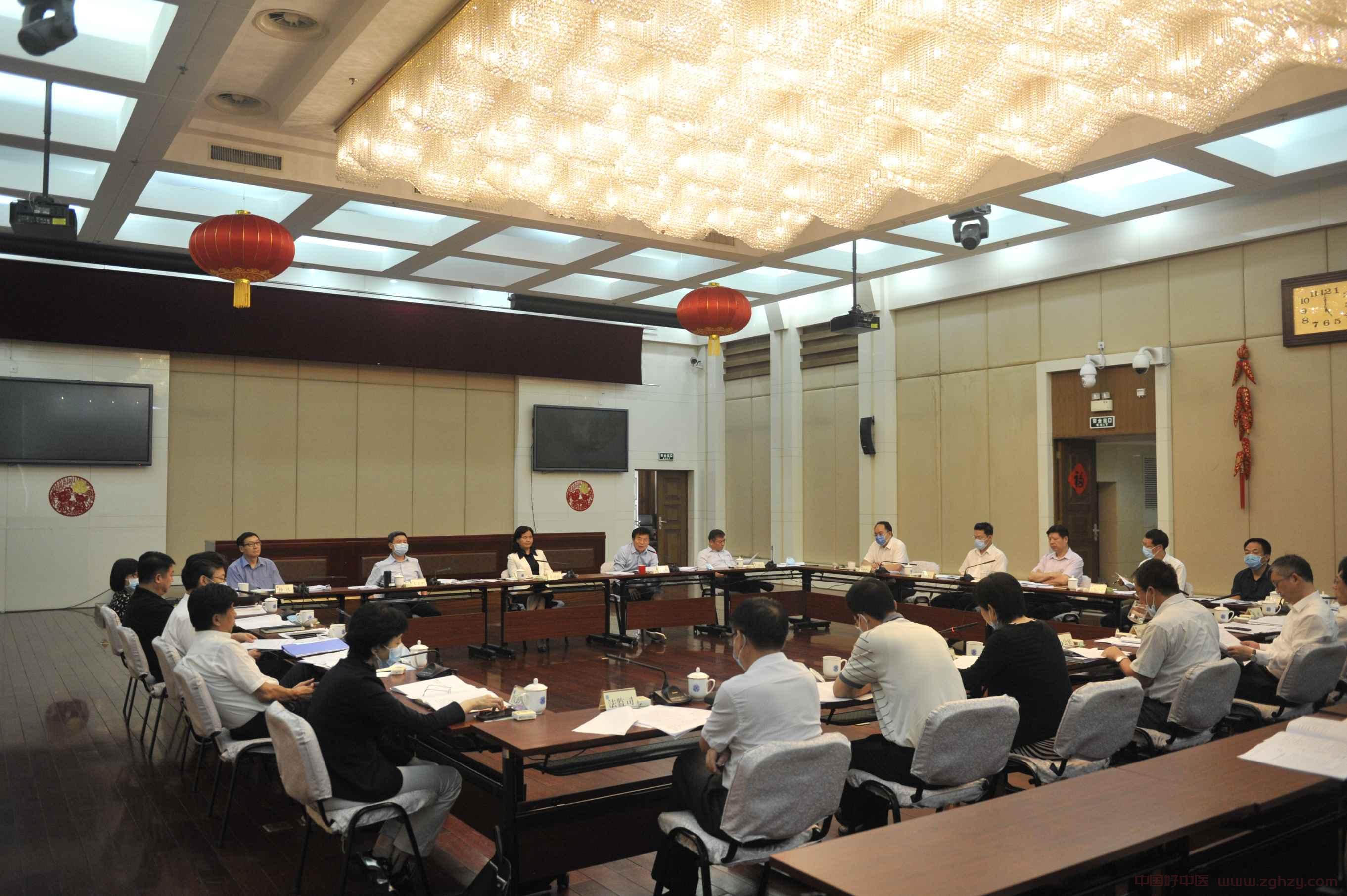 国家中医药管理局召开会议 总结上半年工作 研究推进下半年重点任务