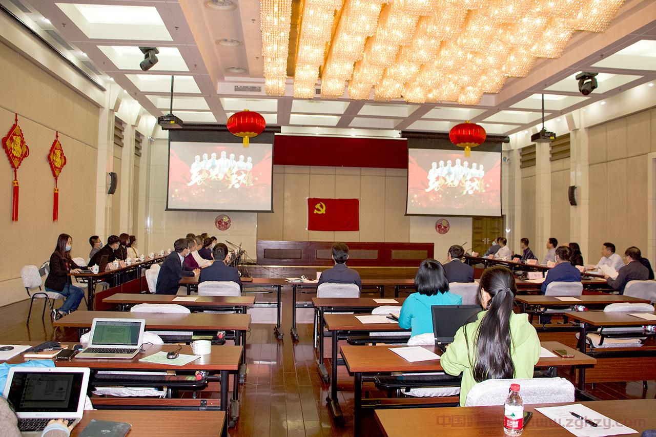 孙达参加“誓为国旗增光彩 愿为抗疫作奉献” ——弘扬伟大抗疫精神支部主题党日活动