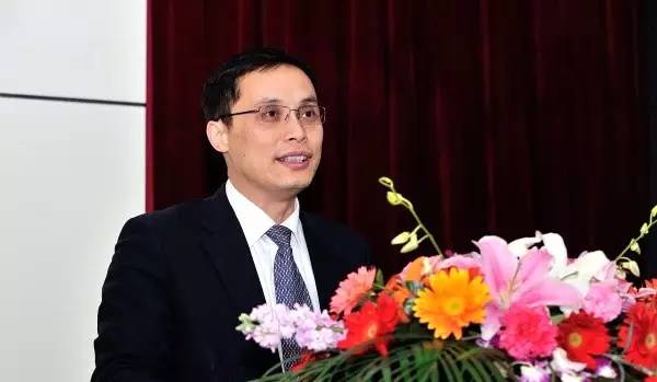 新任院士黄璐琦：探寻中药奥秘一直在路上